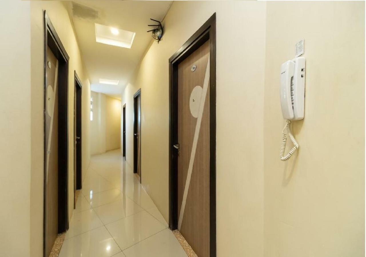 Hotel Domino Palembang Exterior photo